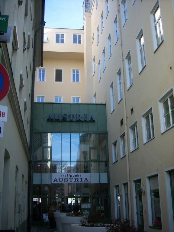 Garconniere Im Ehemaligen Hotel Austria غموندين المظهر الخارجي الصورة